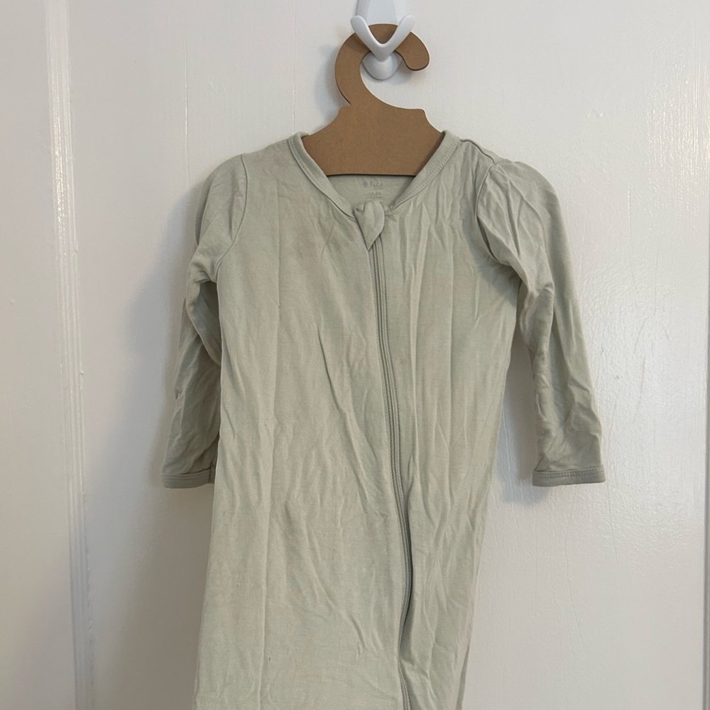 Kyte Baby Zippered Footie in Sage